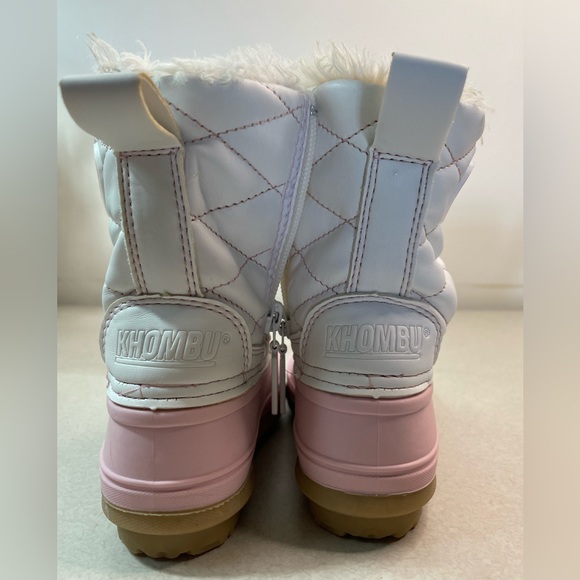 Khombu Girls Snow Boots. Pink. Size 6 - Picture 3 of 7